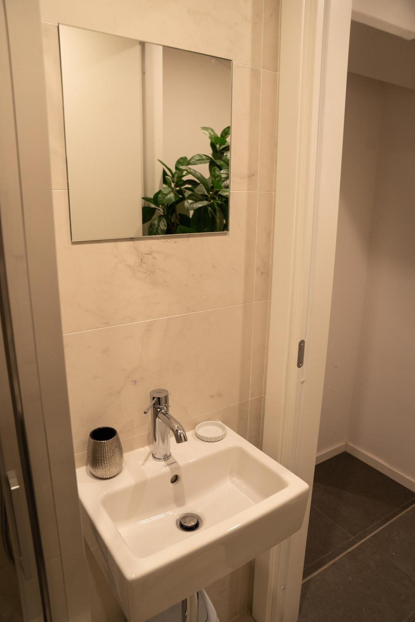Bubi House Porta Romana มิลาน ภายนอก รูปภาพ