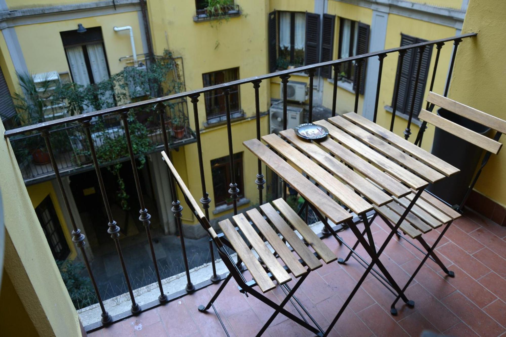Bubi House Porta Romana มิลาน ภายนอก รูปภาพ