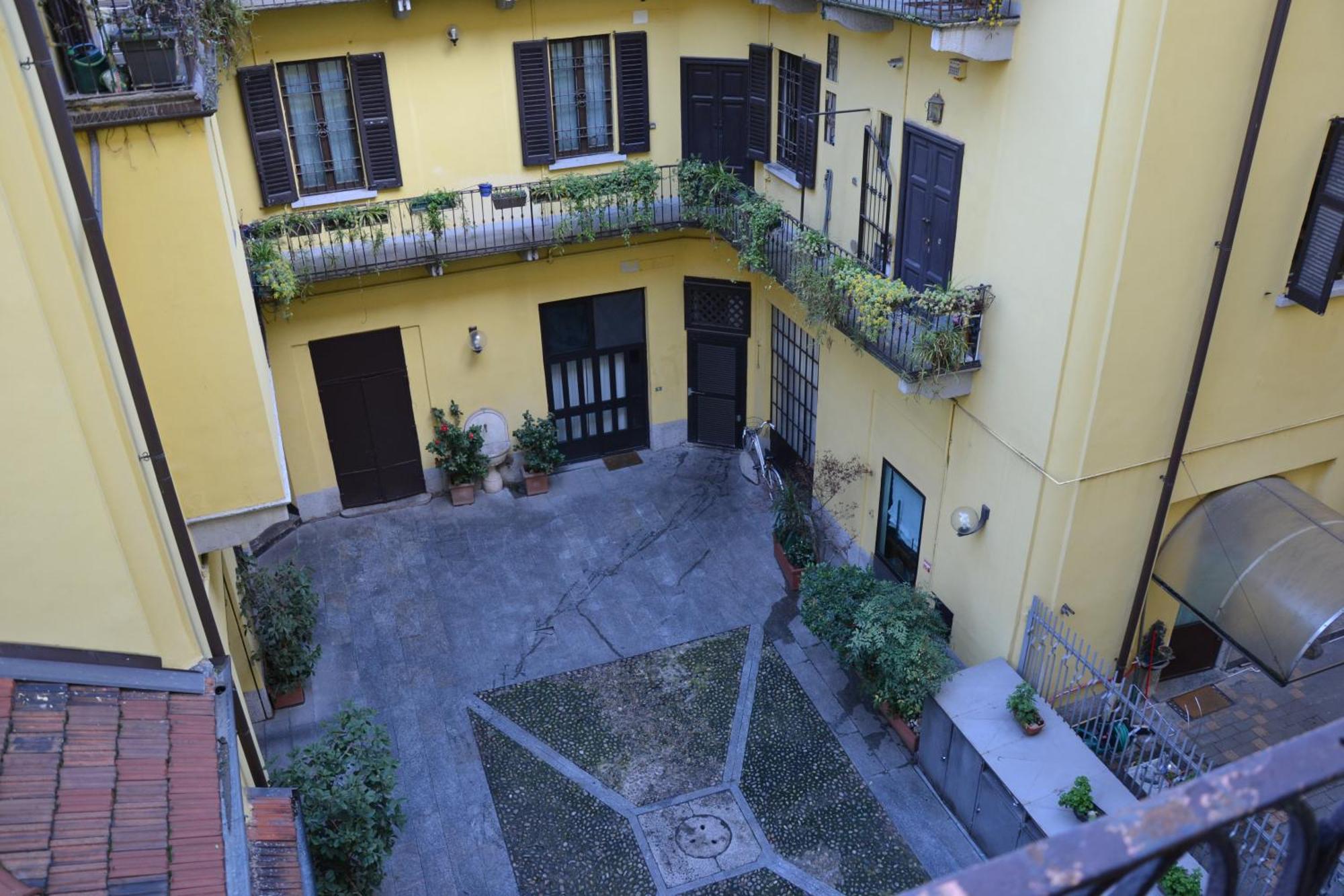 Bubi House Porta Romana มิลาน ภายนอก รูปภาพ